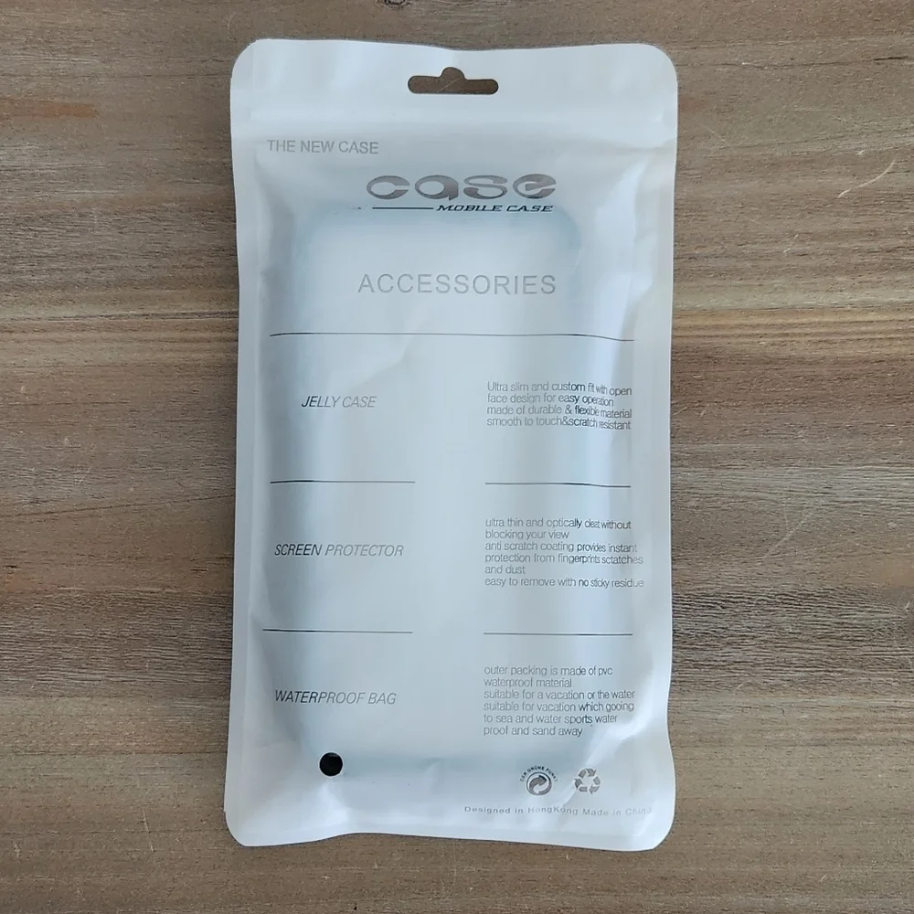 🚀 iPhone 14 Pro Case – Astronaut Dinosaur Cartoon Design, NWT, 6.1”